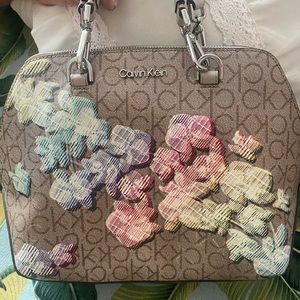 Calvin Klein purse only used a few times